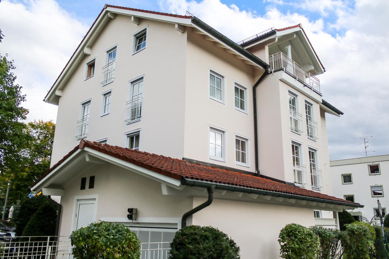 Boutique Hotel Beckenlehner Унтерхахинг Экстерьер фото