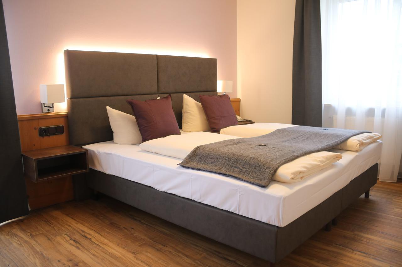 Boutique Hotel Beckenlehner Унтерхахинг Экстерьер фото