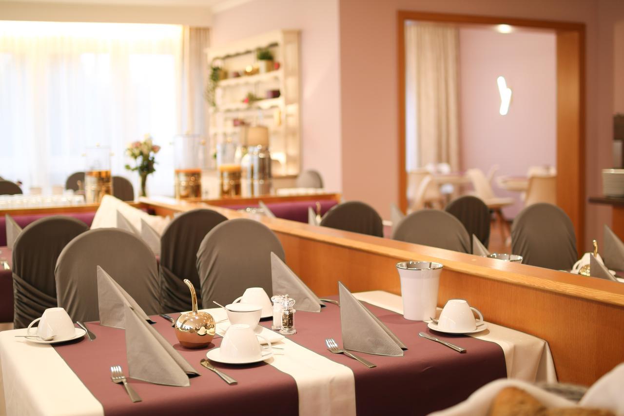 Boutique Hotel Beckenlehner Унтерхахинг Экстерьер фото